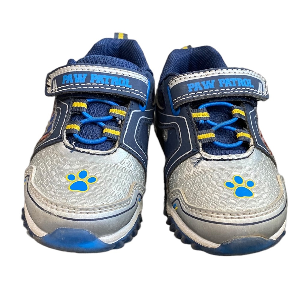 Paw Patrol Tennis Shoes size 7 toddler
